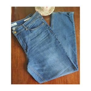 Women's Slim Jeans